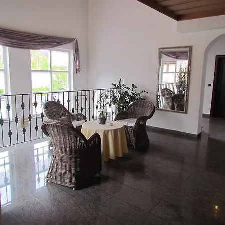 Zum Erker Otel Trebur