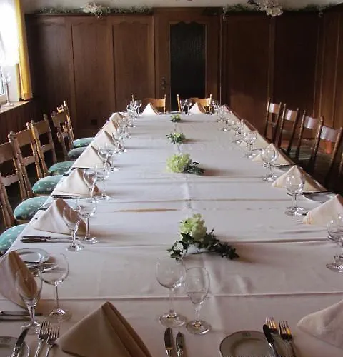 Zum Erker Hotel Trebur